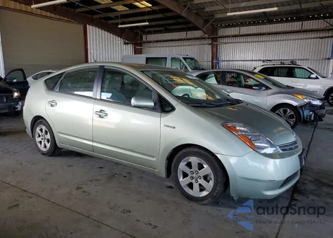 2008 Toyota Prius z USA, uszkodzony, nr VIN JTDKB20U787808401